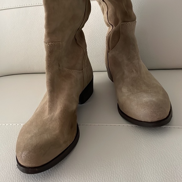 Vis-a-Vis Tall Suede Tan Boots - Picture 3 of 9